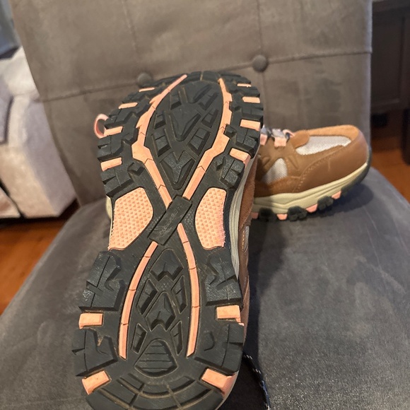 Women’s Skechers Selmen West Highland Waterproof Hiking Shoes Size 8.5 - Picture 6 of 6